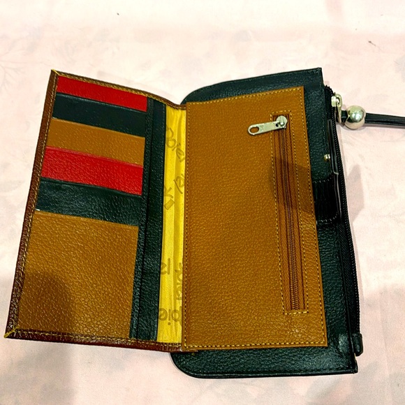 Wallet - Picture 3 of 6